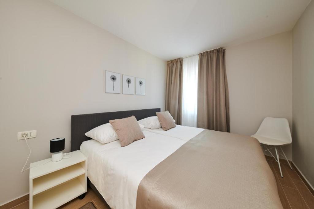 Apartments Martello Garden Porec Exterior photo