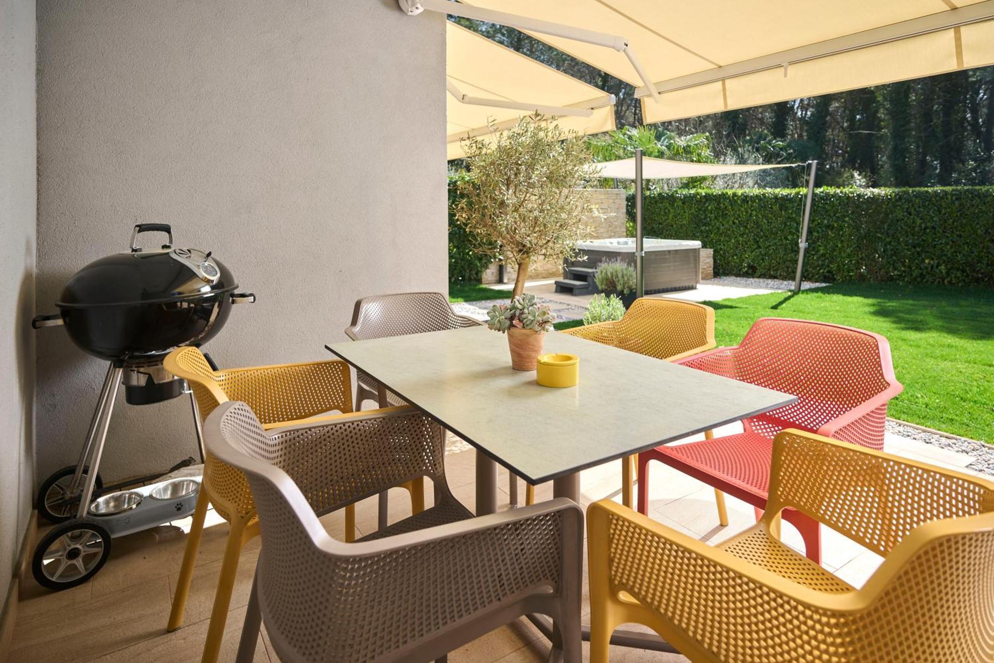 Apartments Martello Garden Porec Exterior photo